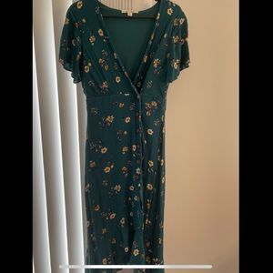 Green floral Wrap Dress. Size Small. Brand - miami (purchased from Franchesca’s)